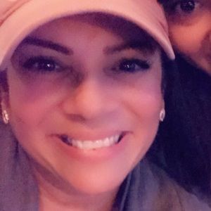 Meet your Posher, Sheila